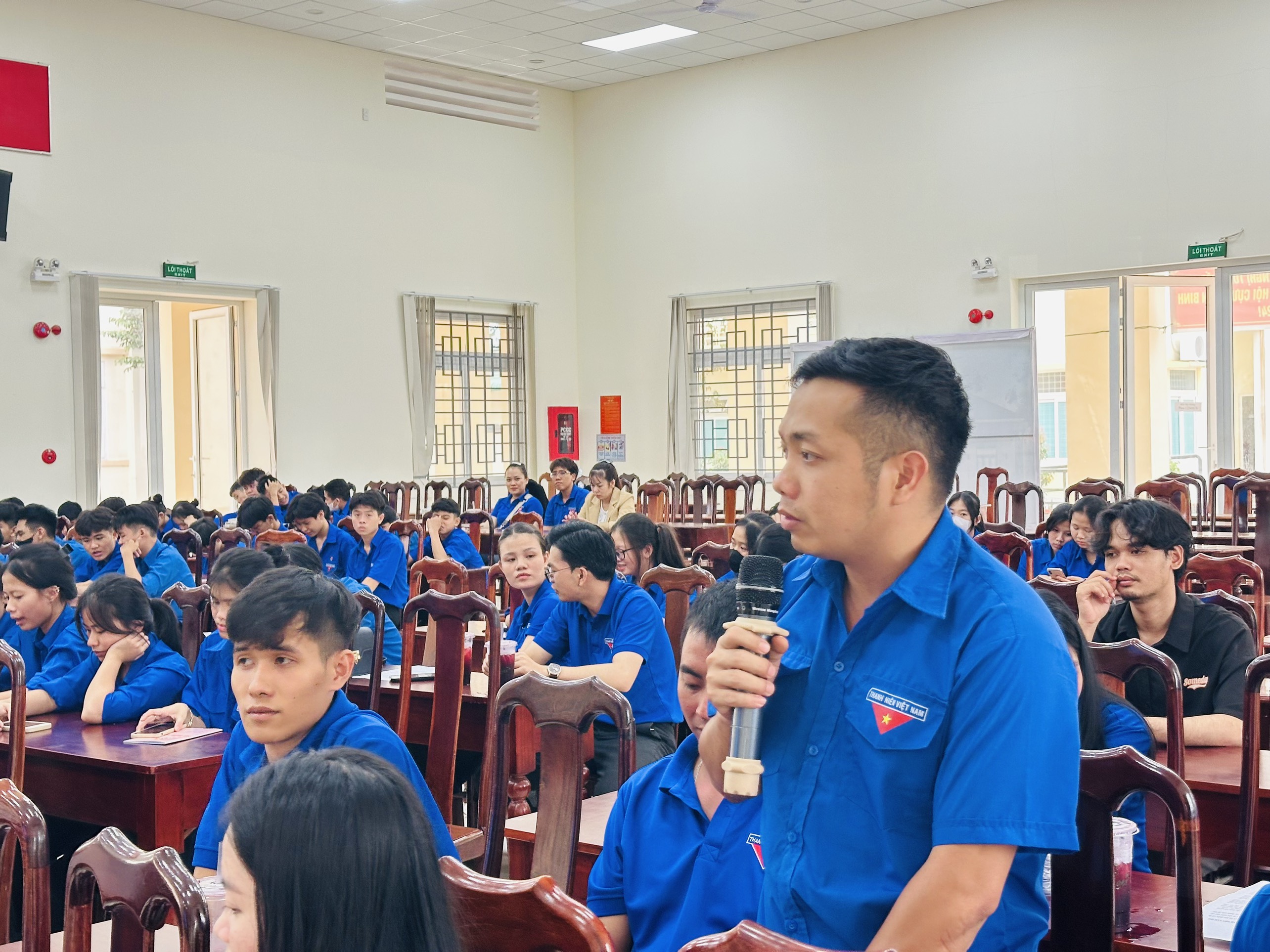 b4f3594683f922a77be8