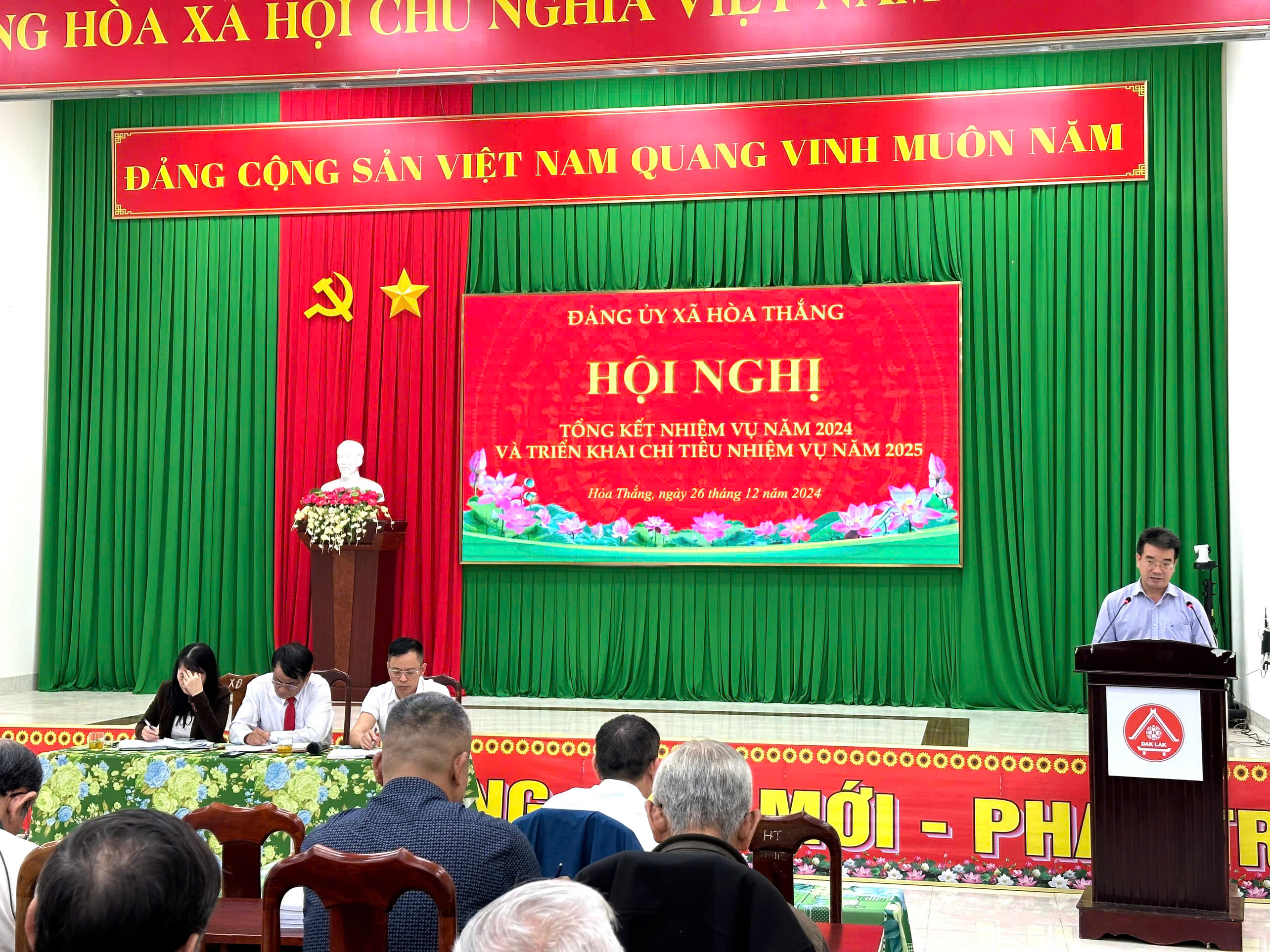 z6169079178706_c265242dd5170ec5d4cf295adebc2ab3