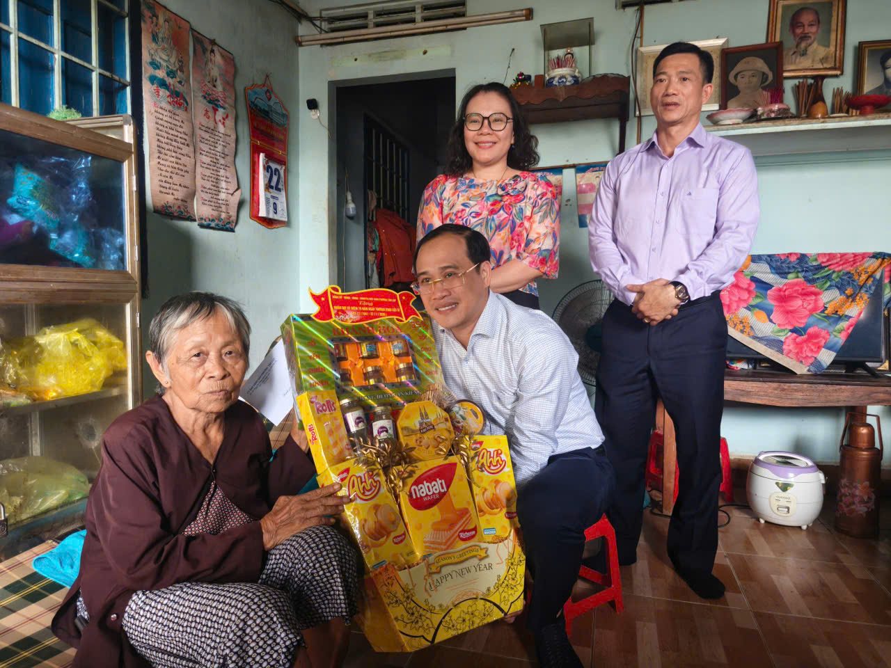 PHƯỜNG TÂN LẬP: TỔ CHỨC CÁC HOẠT ĐỘNG "UỐNG NƯỚC NHỚ NGUỒN" KỶ NIỆM 79 NĂM NGÀY THƯƠNG BINH - LIỆT SĨ