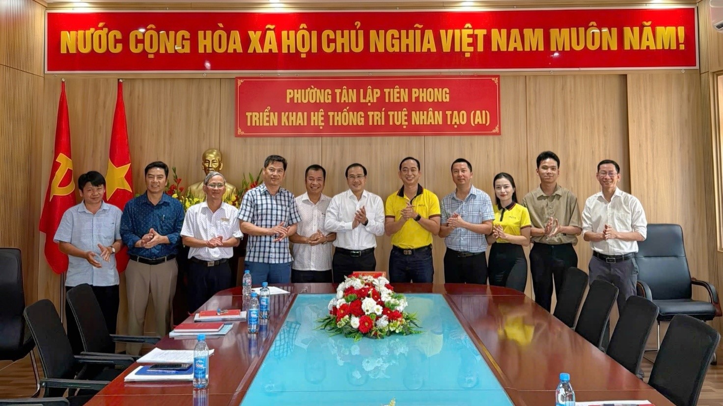 PHƯỜNG TÂN LẬP TRAO ĐỔI GIẢI PHÁP VÀ THỐNG NHẤT CHỦ TRƯƠNG THÍ ĐIỂM HỆ THỐNG TRÍ TUỆ NHÂN TẠO (AI)