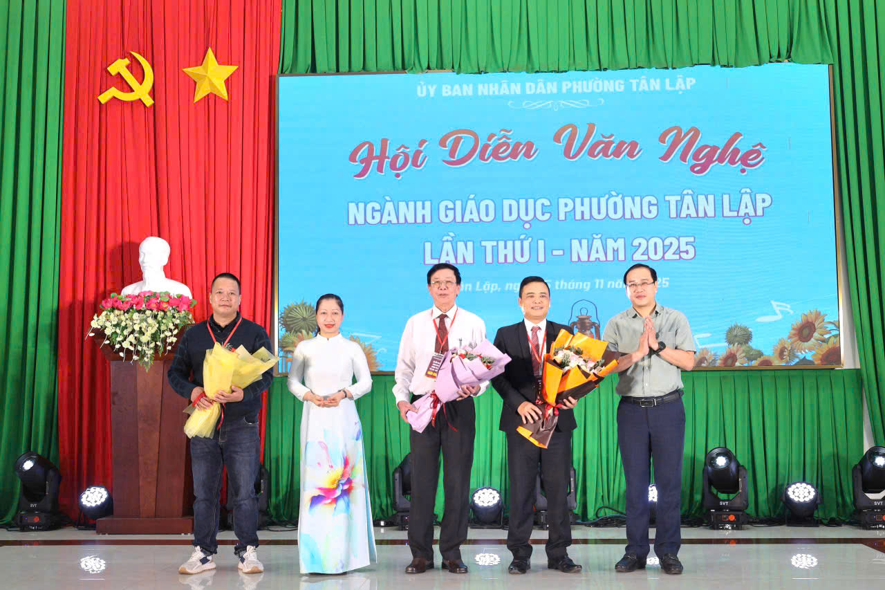 z7227448390206_739b7a375ab32ec93ea68423c4eb8f02