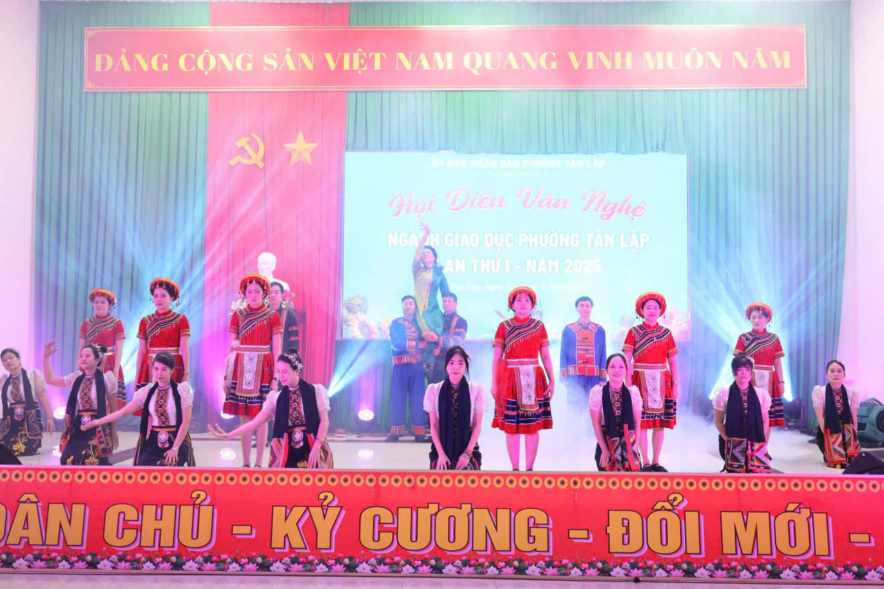 Phường Tân Lập tổ chức thành công Hội thi Văn nghệ chào mừng Ngày Nhà giáo Việt Nam 20/11 – Lần thứ I năm 2025