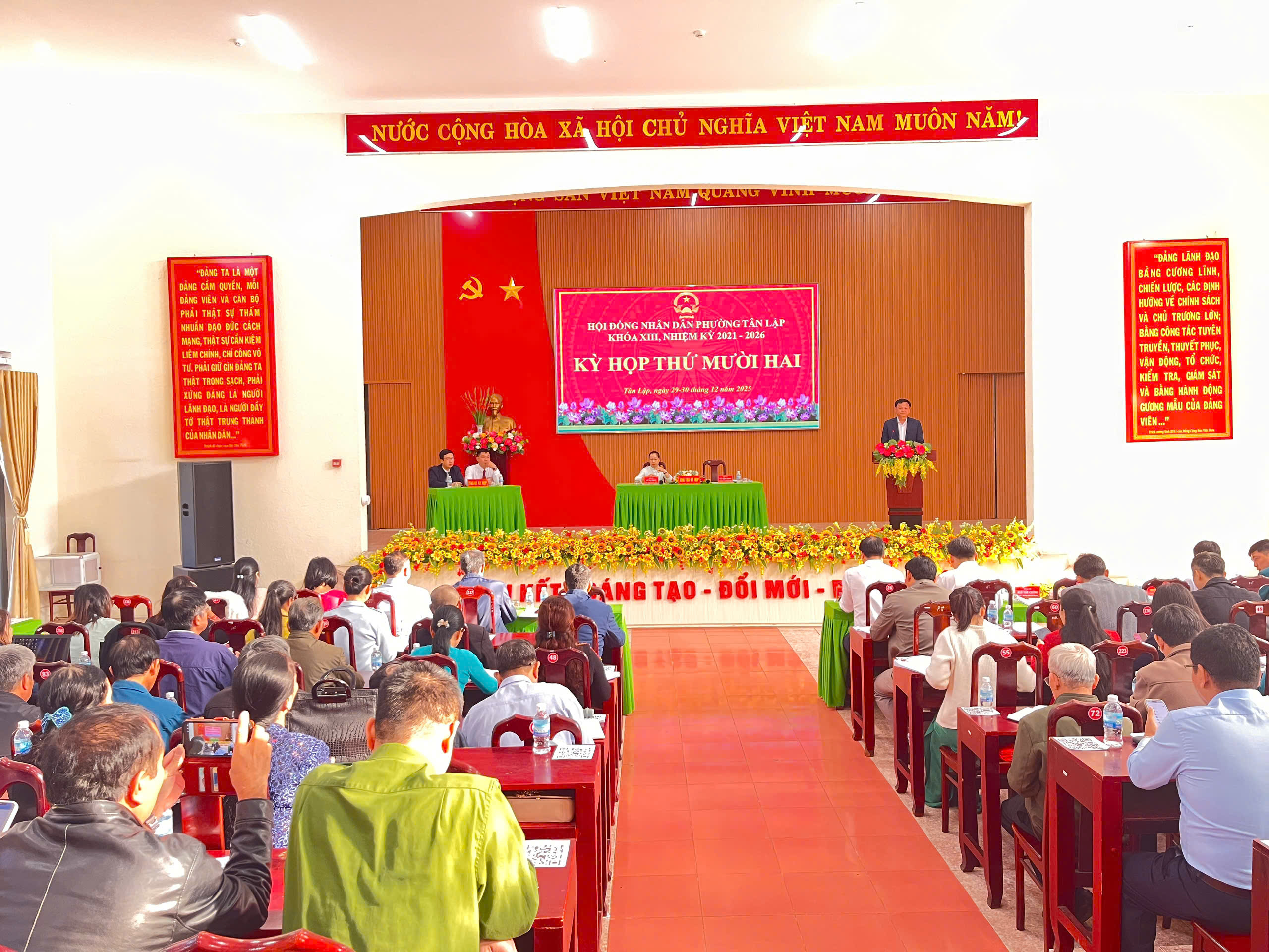 z7376760157596_92340326f2b7c8138a9a7b2267a13218