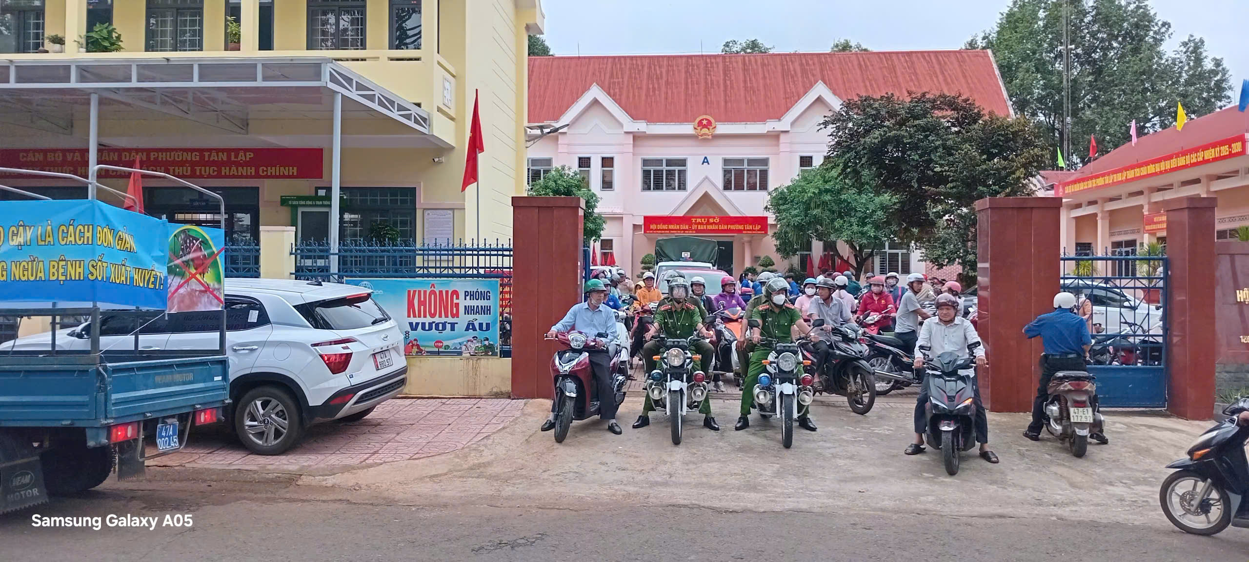 TÂN LẬP RA QUÂN CHIẾN DỊCH TỔNG VỆ SINH MÔI TRƯỜNG, DIỆT LĂNG QUĂNG/BỌ GẬY PHÒNG, CHỐNG SỐT XUẤT HUYẾT