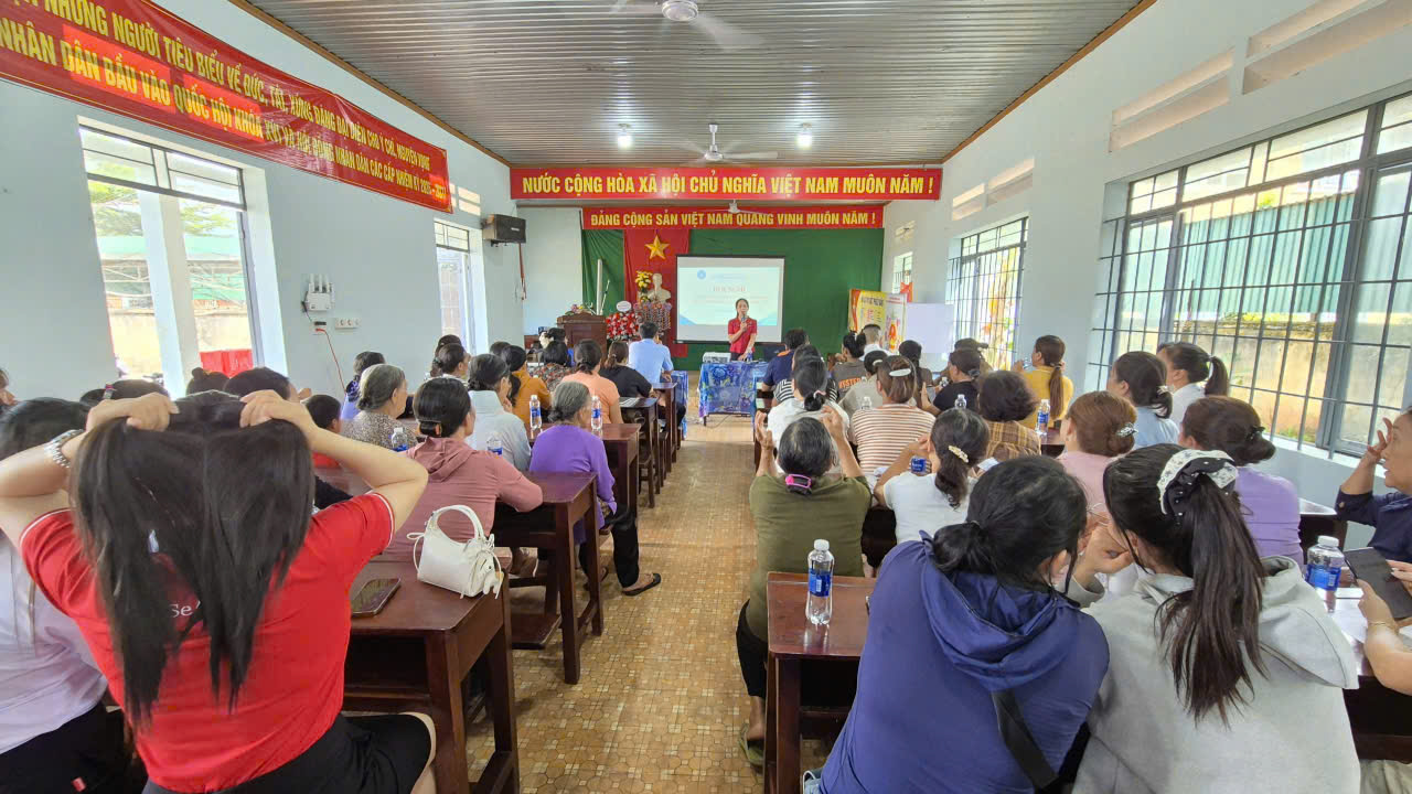 LAN TỎA CHÍNH SÁCH AN SINH – TIẾP SỨC PHỤ NỮ PHÁT TRIỂN KINH TẾ