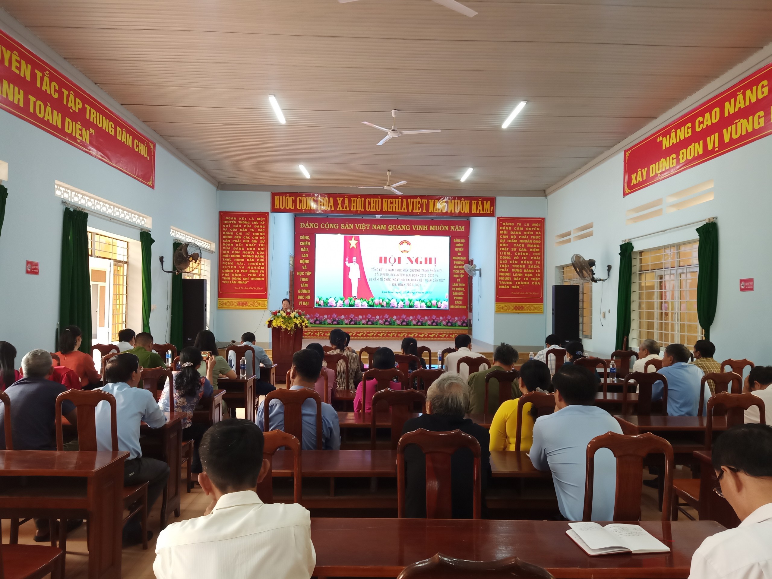 z4298421165786_320f7636ec78f57a8ae0710664f67f87